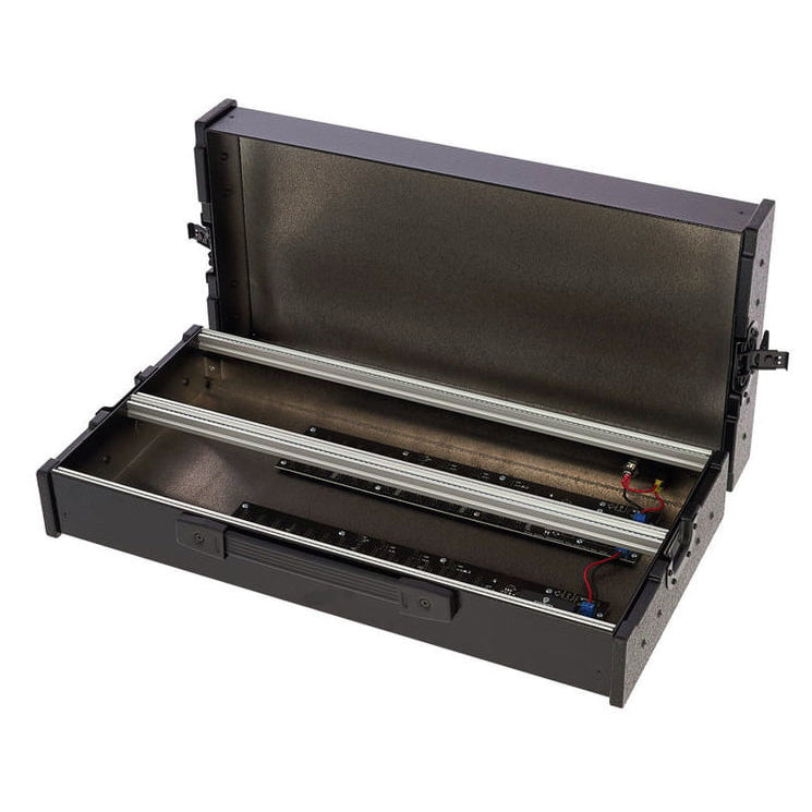 Erica Synths 2 x 104HP Aluminium travel case with integrated PSU (EU plug)