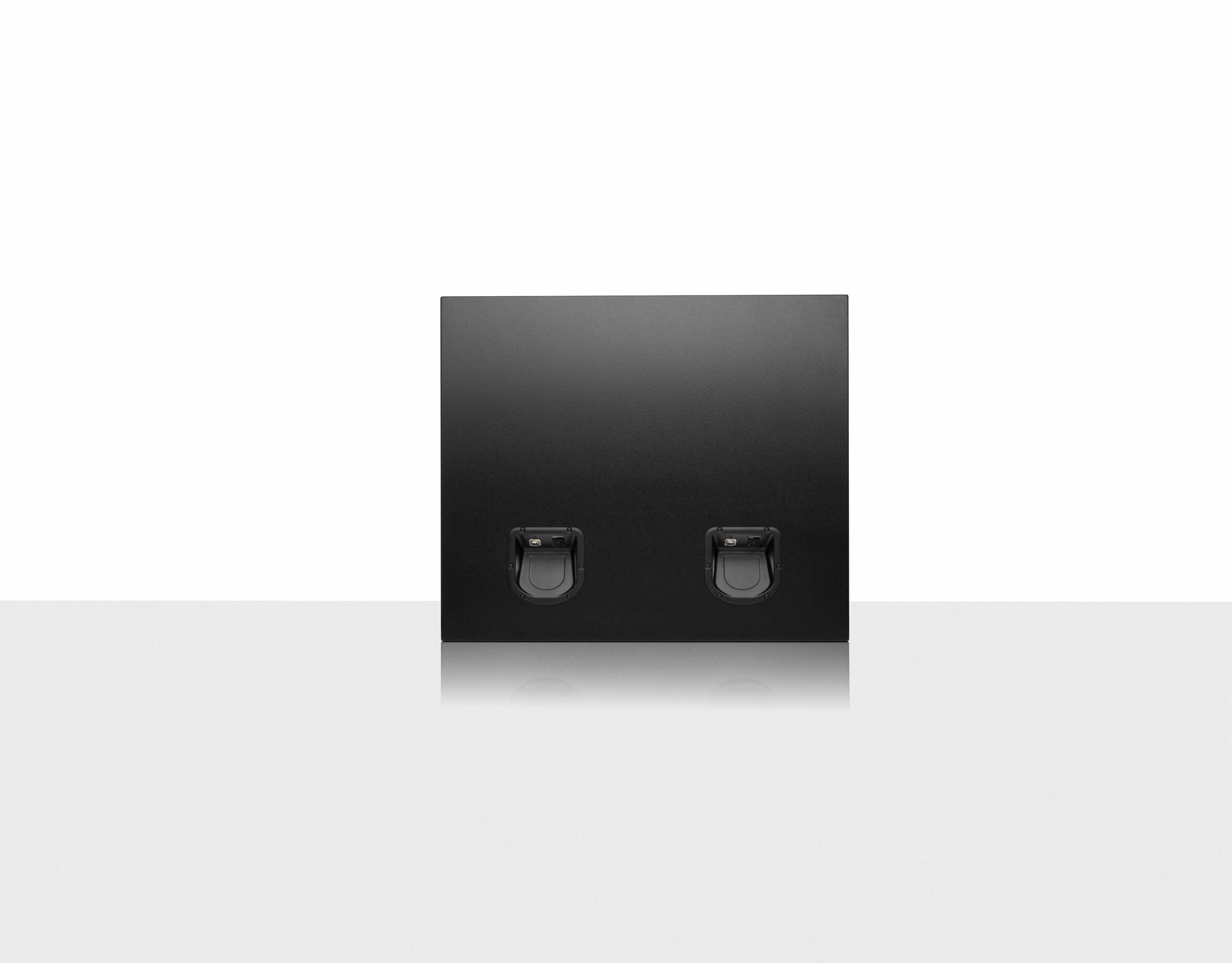 ATC SCS240iW Pro 2x15 - Aktywny subwoofer instalacyjny